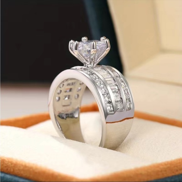 New 925 Silver Bridal Engagement Wedding Promise Romantic Proposal Diamond Ring - Picture 4 of 9